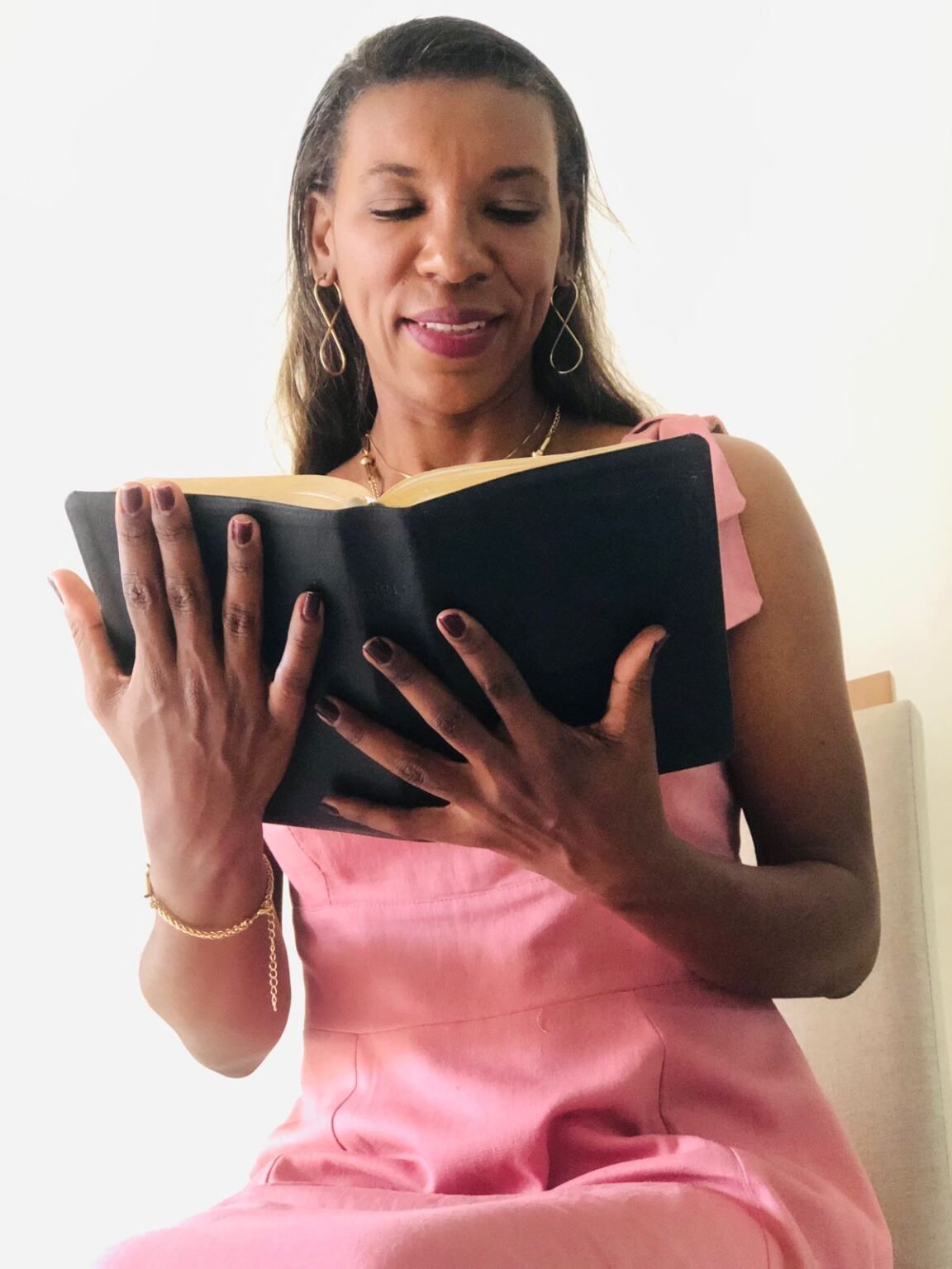 Joelma Silva Santos em serviço missionário